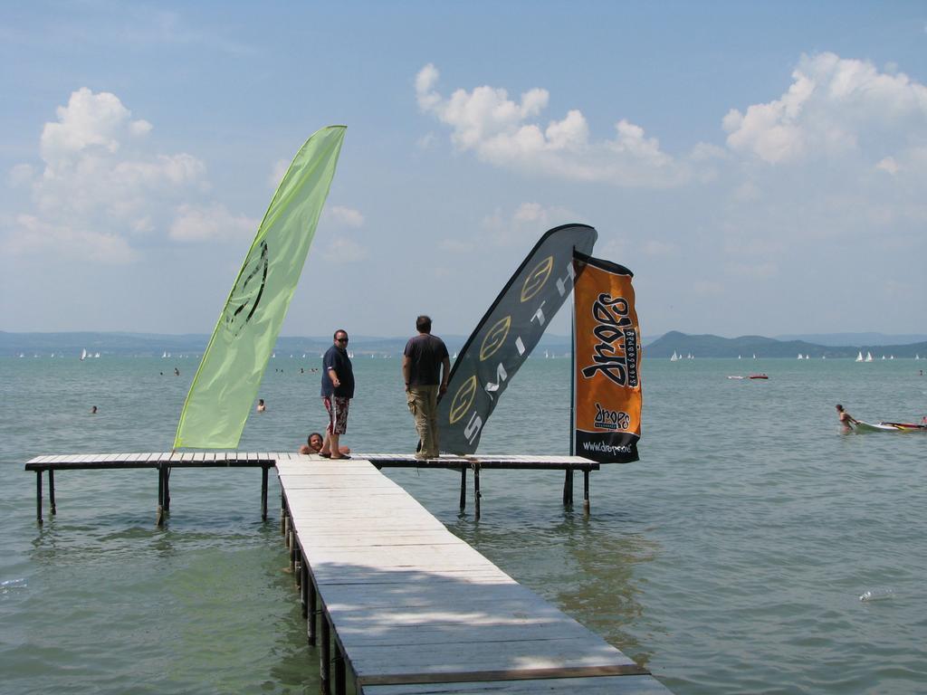 Anikó Apartmanház Balatonföldvár Kültér fotó